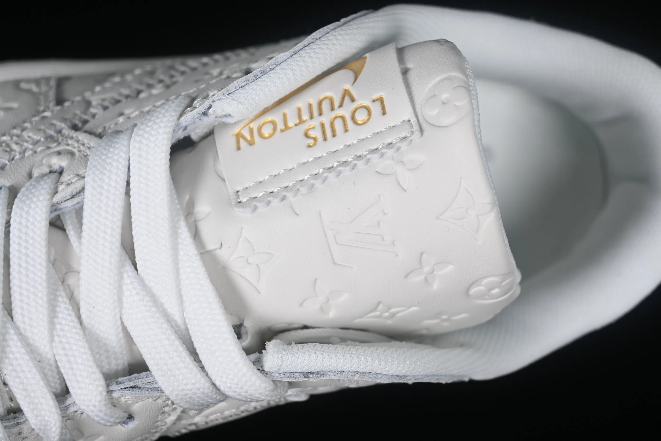 All categories Air Jordan Jordan series basketball shoes Air Jordan 1 Low LV x Travis Scott x Air Jordan 1 Low OG AJ1 Joe 1 undercut low top 1A9V87